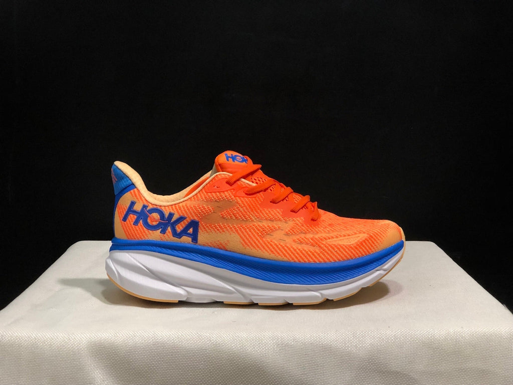 HOKA ONE ONE Clifton 9